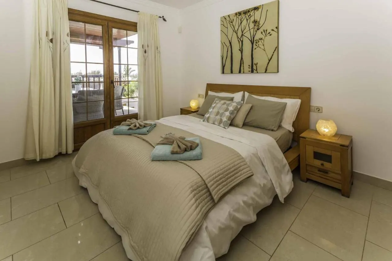 Villa Azure - Lh122 By Villas Now Ltd Playa Blanca