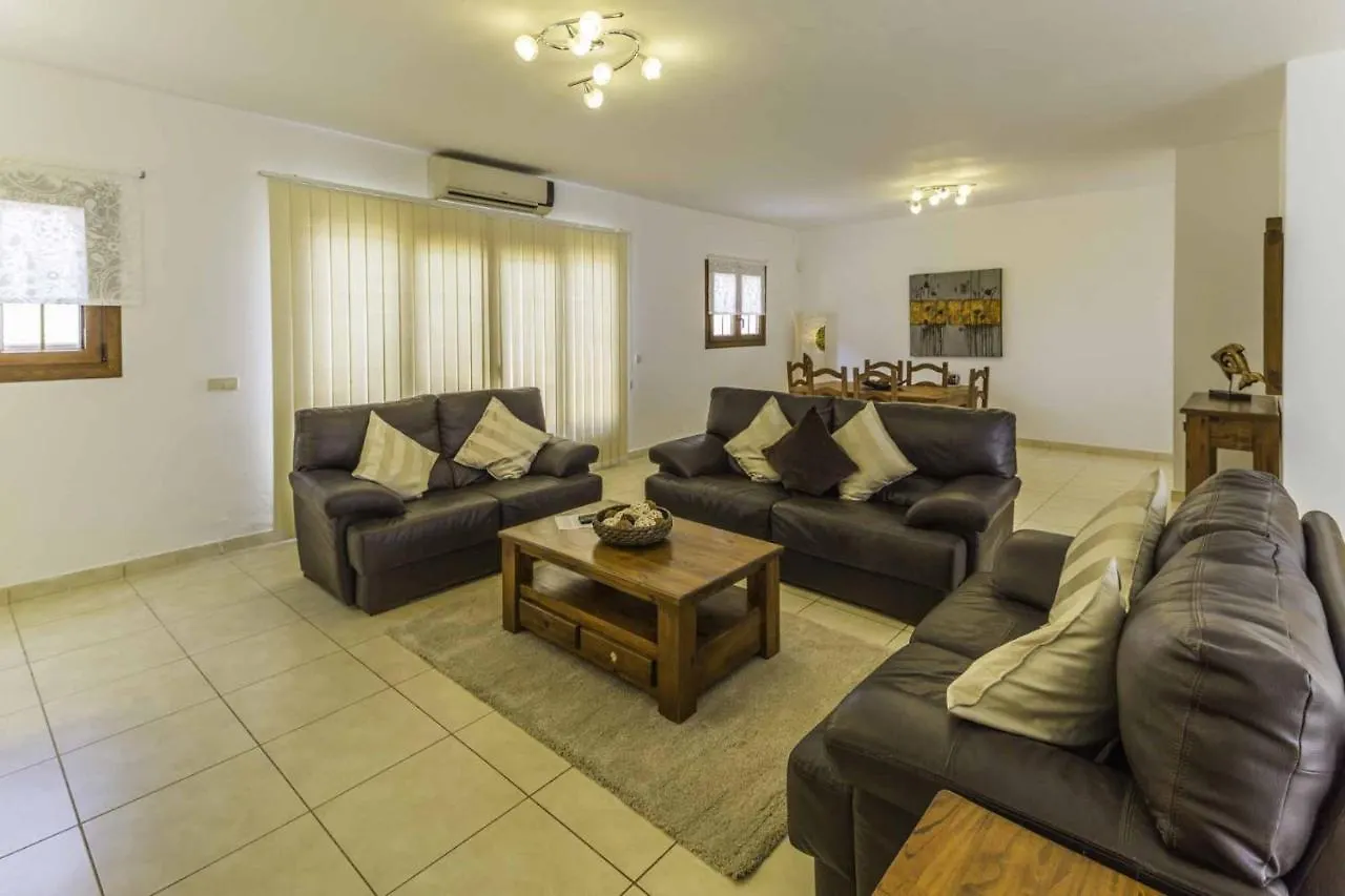 Villa Azure - Lh122 By Villas Now Ltd Playa Blanca  Spain
